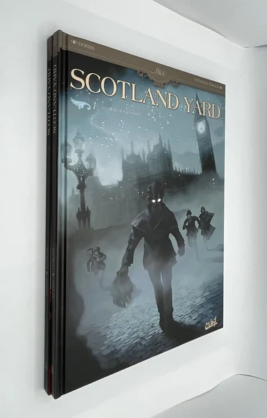 Scotland Yard - EO - T 1 et T 2 (Au cœur des ténèbres, Poupées de sang) - Dobbs / Perger - Soleil - BD franco-belge - Très bon état