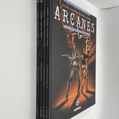 Arcanes - EO - 1 a 4 - Pecau - Kovacevic - BD franco-belge - Très bon état