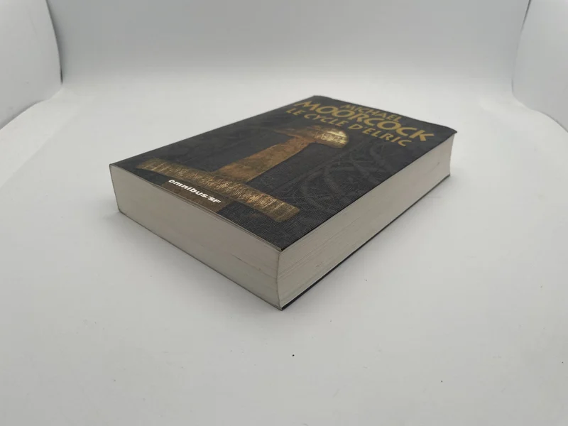 Le cycle d'Elric - Michael Moorcock / Jacques Goimard - Omnibus - Livres - Très bon état