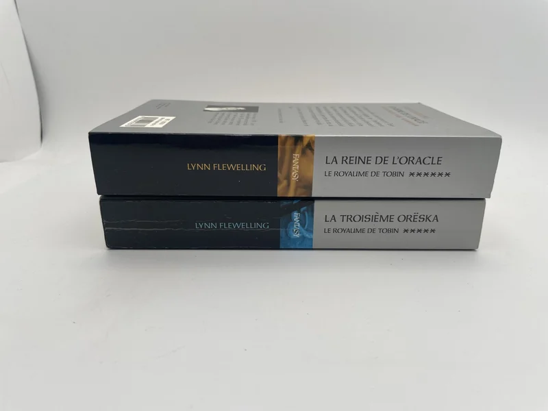 Le Royaume de Tobin - Tomes 5 et 6 (La Troisième Orëska, La Reine de l'Oracle) - Lynn Flewelling - France Loisirs - Livres - Très bon état