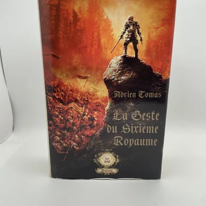 Les Six Royaumes - Tome 1 - La Geste du Sixième Royaume - Adrien Tomas - Mnémos - Livres - Très bon état