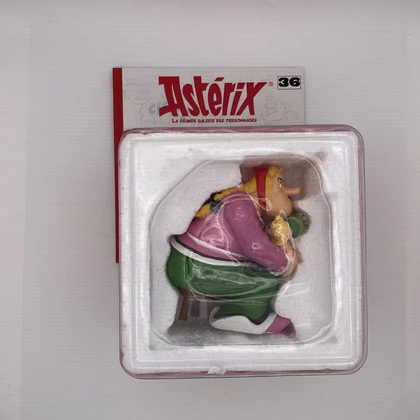 Roseaepine dans le fils d Asterix + figurine Hachette - La Grande galerie - 2012 - Figurines - Neuf