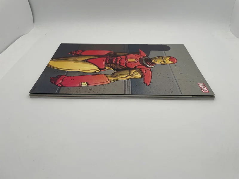 Avengers - Tome 11 - Collector Edition Moebius - Mark Waid / Mike Del Mundo - Panini Comics - Comics - Très bon état