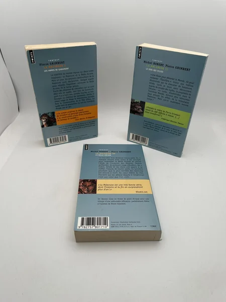 La Malerune - Tomes I à III (Les Armes de Garamont, Le Dire des Sylves, La Belle Arcane) - Pierre Grimbert / Michel Robert - Points - Livres - Bon état