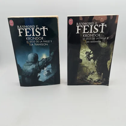 Le Legs de la Faille - Tomes 1 et 2 (La Trahison, Les Assassins) - Raymond E. Feist / Isabelle Pernot - J'ai lu - Livres - Très bon état