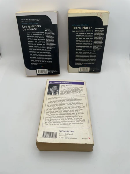 Les Guerriers du silence - Tomes 1 à 3 (Les Guerriers du silence, Terra Mater, La Citadelle Hyponéros) - Pierre Bordage - J'ai lu - Livres - État correct