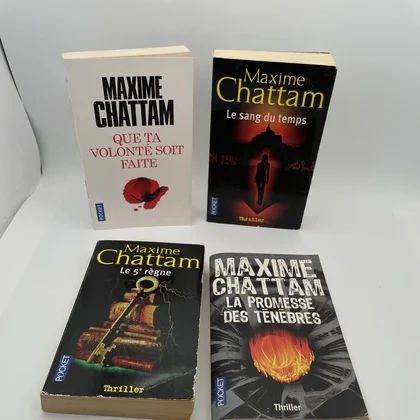 Que ta volonté soit faite / Le Sang du temps / Le Cinquième Règne / La Promesse des ténèbres - Maxime Chattam - Pocket - Livres - Bon état