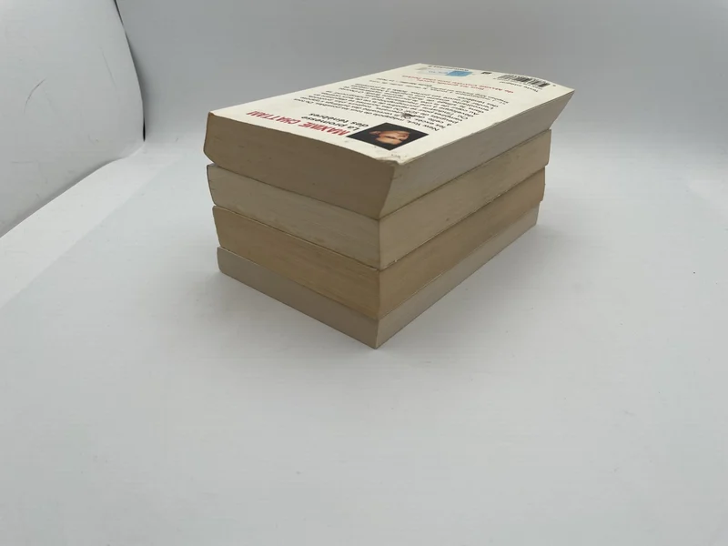 Que ta volonté soit faite / Le Sang du temps / Le Cinquième Règne / La Promesse des ténèbres - Maxime Chattam - Pocket - Livres - Bon état