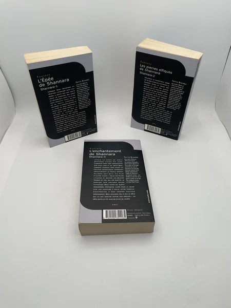 Shannara - Tomes 1 à 3 (L'Épée de Shannara, Les Pierres elfiques, L'Enchantement de Shannara) - Terry Brooks - J'ai lu - Livres - Très bon état