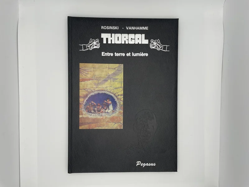 Thorgal - Tomes 9 à 13 (Les Archers, Le Pays Qâ, Les Yeux de Tanatloc, La Cité du Dieu perdu, Entre terre et lumière) - Jean Van Hamme / Grzegorz Rosiński - Pegasus - BD franco-belge - Très bon état