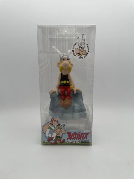 Plastoy – Astérix assis sur son rocher (tirelire) - Figurines - Neuf