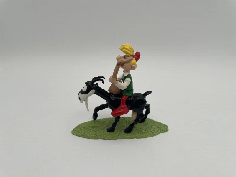 Pirlouit jouant de la guitare à cheval sur biquette - Pixi - Figurines - Très bon état