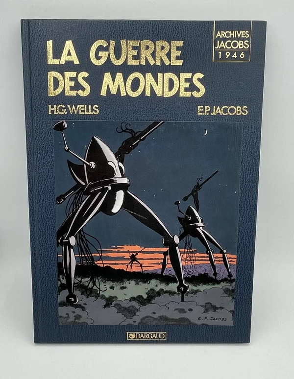 Le roman de H.G. Wells raconte l'arrivée des Martiens sur Terre et leur progression à travers une campagne anglaise impuissante face à leurs machines de guerre. Edgar P. Jacobs, futur père de Blake et Mortimer, s'en était emparé en illustrateur, bien