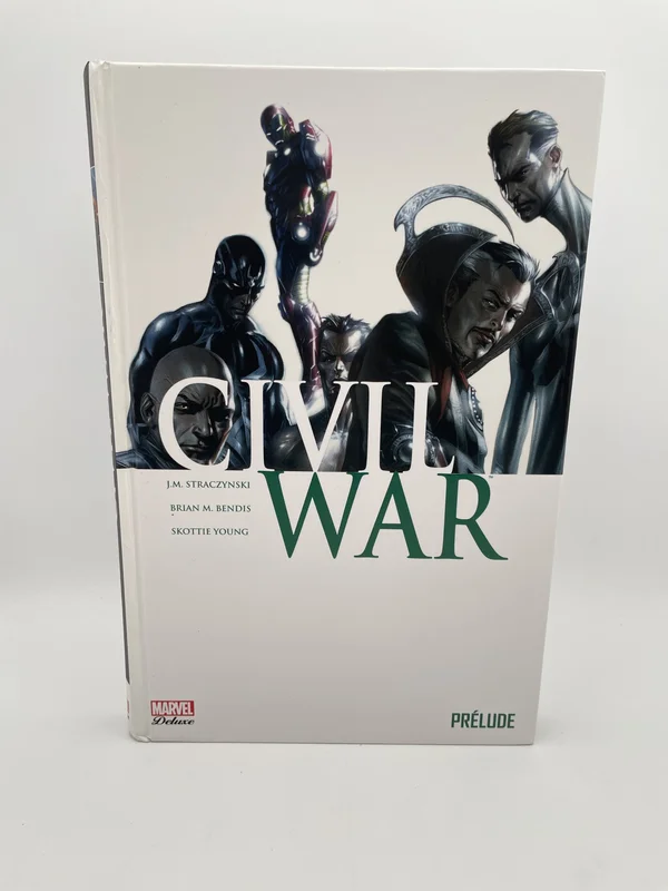 Civil War est l'un des événements les plus marquants de l'univers Marvel : la prémisse de Mark Millar est limpide — après une catastrophe qui enflamme l'opinion, le Congrès américain exige des surhumains qu'ils s'enregistrent, divisant les héros entre