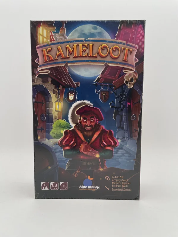 Kameloot est un jeu de cartes édité par Blue Orange qui plonge les joueurs dans l'atmosphère d'une ville médiévale-fantastique peuplée de marchands, de tavernes et d'objets ensorcelés. L'objectif est de devenir le négociant le plus prospère de la cité en